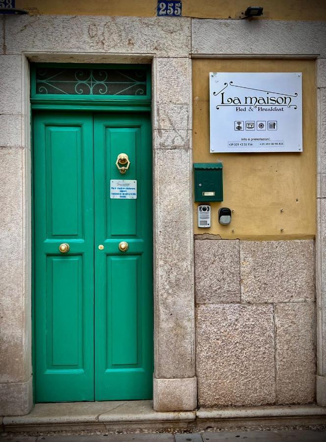 مانفريدونيا La Maison المظهر الخارجي الصورة